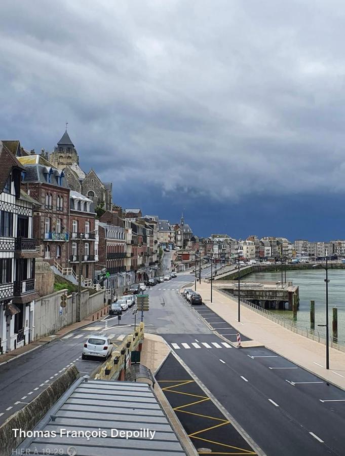 Apartmán Le Lion D Or Le Tréport Exteriér fotografie